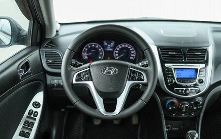 Hyundai Solaris II рестайлинг, 2011 год, 659 000 рублей, 15 фотография