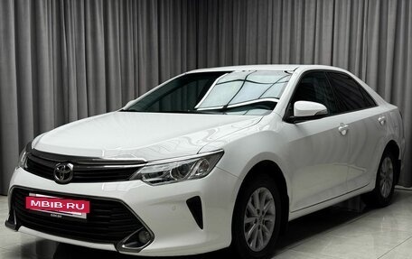 Toyota Camry, 2016 год, 1 999 000 рублей, 3 фотография