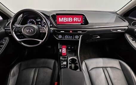 Hyundai Sonata VIII, 2022 год, 2 100 000 рублей, 9 фотография