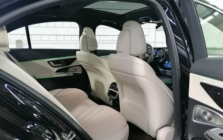 Mercedes-Benz E-Класс, 2025 год, 10 950 000 рублей, 19 фотография