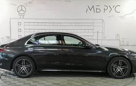 Mercedes-Benz E-Класс, 2025 год, 10 950 000 рублей, 5 фотография