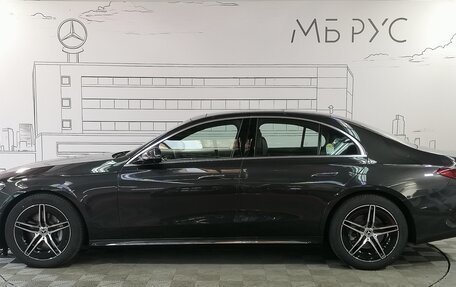 Mercedes-Benz E-Класс, 2025 год, 10 950 000 рублей, 2 фотография
