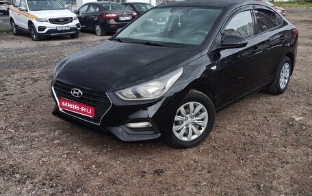 Hyundai Solaris II рестайлинг, 2019 год, 800 000 рублей, 1 фотография
