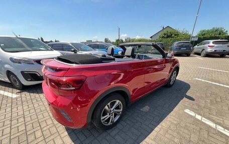Volkswagen T-Roc I, 2022 год, 2 632 000 рублей, 5 фотография