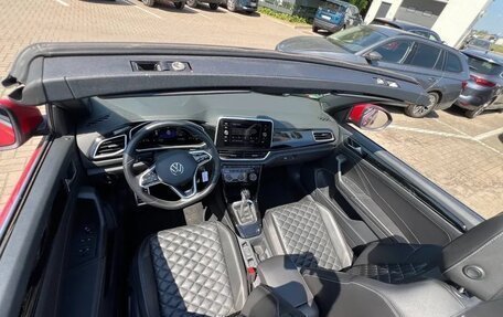 Volkswagen T-Roc I, 2022 год, 2 632 000 рублей, 13 фотография