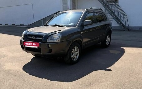 Hyundai Tucson III, 2007 год, 1 050 000 рублей, 3 фотография