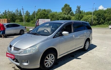 Mitsubishi Grandis, 2003 год, 610 000 рублей, 2 фотография