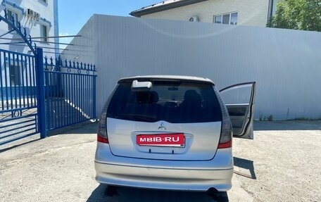 Mitsubishi Grandis, 2003 год, 610 000 рублей, 4 фотография