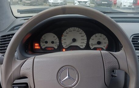 Mercedes-Benz CLK-Класс, 1998 год, 260 000 рублей, 8 фотография