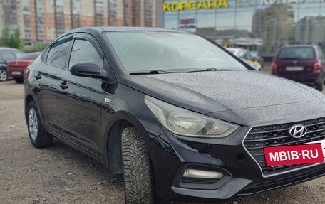 Hyundai Solaris II рестайлинг, 2019 год, 800 000 рублей, 4 фотография