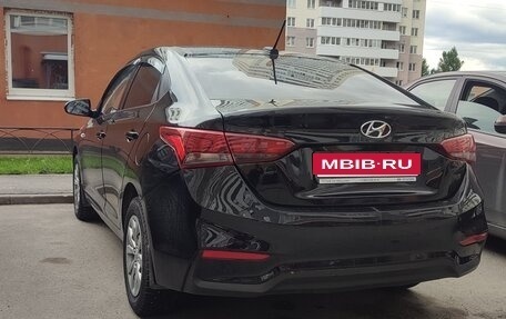 Hyundai Solaris II рестайлинг, 2019 год, 800 000 рублей, 11 фотография