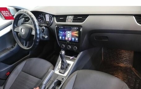 Skoda Octavia, 2017 год, 1 415 000 рублей, 5 фотография