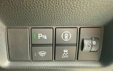 Honda Fit, 2022 год, 1 120 000 рублей, 13 фотография