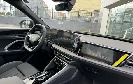 Audi Q5, 2026 год, 8 200 000 рублей, 13 фотография