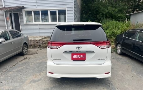 Toyota Estima III рестайлинг -2, 2012 год, 1 650 000 рублей, 2 фотография