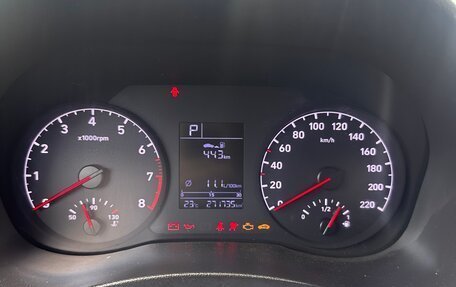 Hyundai Solaris II рестайлинг, 2017 год, 1 100 000 рублей, 9 фотография