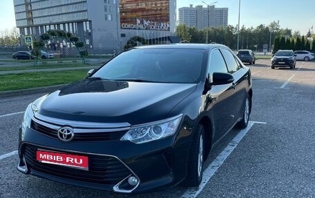 Toyota Camry, 2015 год, 2 050 000 рублей, 1 фотография
