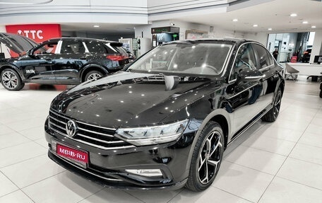 Volkswagen Passat B8 рестайлинг, 2021 год, 2 290 000 рублей, 1 фотография