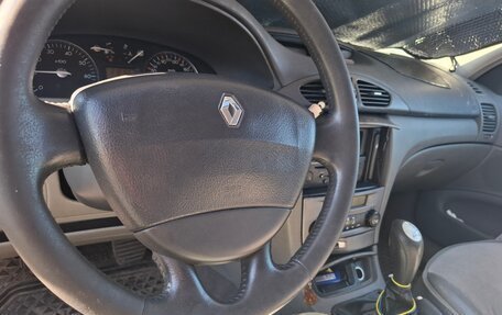 Renault Laguna II, 2003 год, 180 000 рублей, 17 фотография