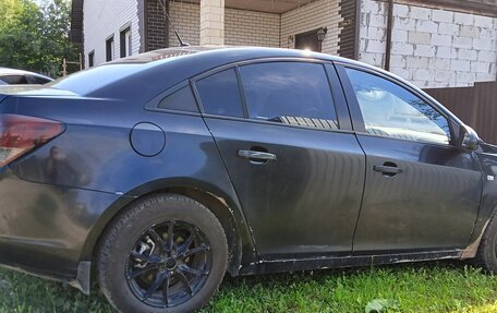 Chevrolet Cruze II, 2011 год, 400 000 рублей, 3 фотография