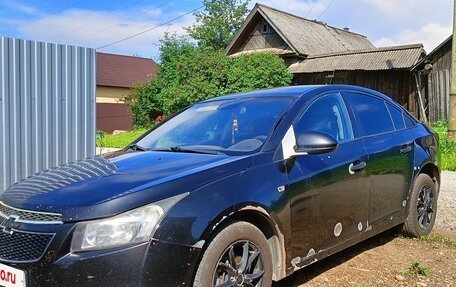 Chevrolet Cruze II, 2011 год, 400 000 рублей, 4 фотография