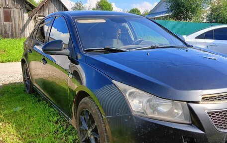 Chevrolet Cruze II, 2011 год, 400 000 рублей, 2 фотография