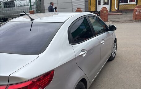 KIA Rio III рестайлинг, 2016 год, 950 000 рублей, 4 фотография
