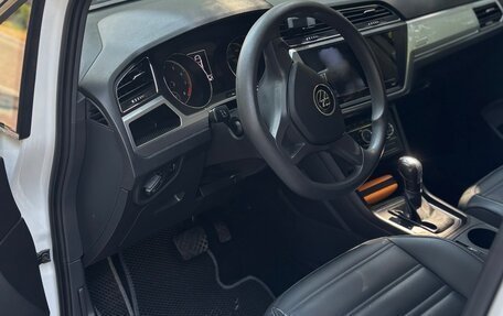 Volkswagen Touran III, 2022 год, 2 520 000 рублей, 8 фотография