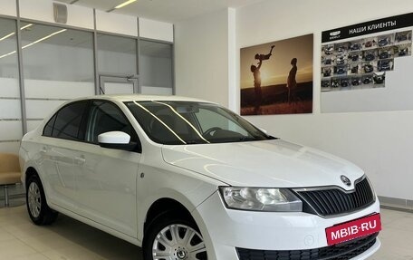 Skoda Rapid I, 2015 год, 736 000 рублей, 3 фотография
