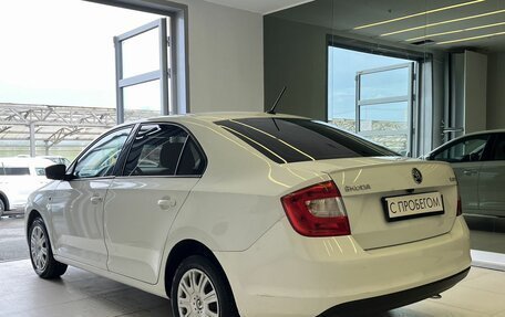 Skoda Rapid I, 2015 год, 736 000 рублей, 6 фотография