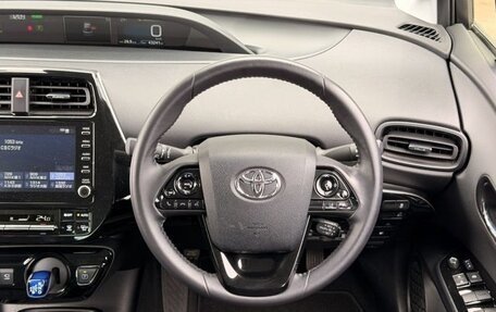 Toyota Prius IV XW50, 2022 год, 2 050 000 рублей, 19 фотография