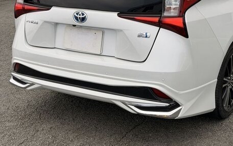 Toyota Prius IV XW50, 2022 год, 2 050 000 рублей, 15 фотография