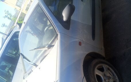 Renault Symbol I, 2002 год, 110 000 рублей, 2 фотография