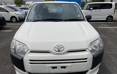Toyota Succeed I рестайлинг, 2020 год, 1 050 000 рублей, 3 фотография