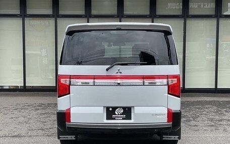 Mitsubishi Delica D:5 I, 2024 год, 3 000 000 рублей, 5 фотография