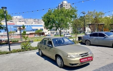 Daewoo Nexia I рестайлинг, 2010 год, 250 000 рублей, 3 фотография
