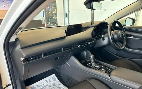 Mazda 3, 2019 год, 1 849 999 рублей, 12 фотография