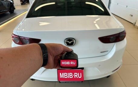 Mazda 3, 2019 год, 1 849 999 рублей, 24 фотография