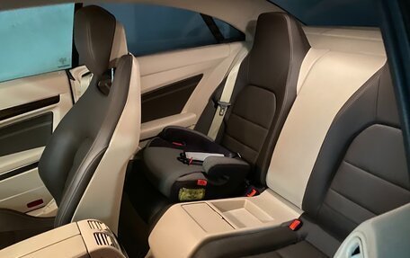 Mercedes-Benz E-Класс, 2014 год, 2 490 000 рублей, 11 фотография