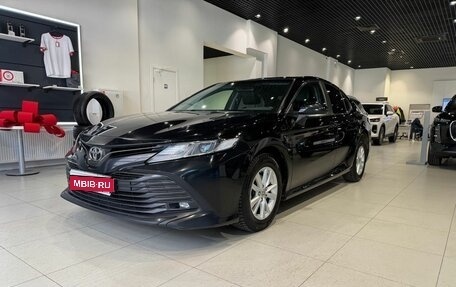 Toyota Camry, 2020 год, 2 279 000 рублей, 1 фотография