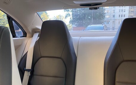 Mercedes-Benz E-Класс, 2014 год, 2 490 000 рублей, 15 фотография