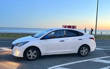 Hyundai Solaris II рестайлинг, 2020 год, 1 100 000 рублей, 4 фотография
