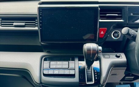 Honda Stepwgn IV, 2015 год, 1 709 000 рублей, 14 фотография