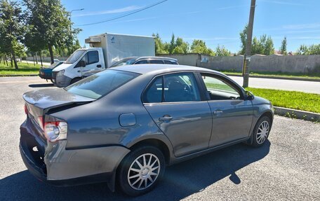 Volkswagen Jetta VI, 2008 год, 270 000 рублей, 3 фотография