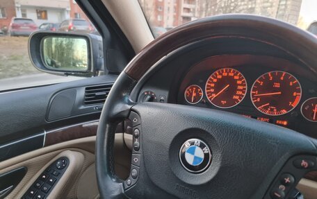 BMW 5 серия, 2002 год, 998 000 рублей, 19 фотография