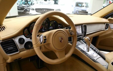 Porsche Panamera II рестайлинг, 2012 год, 2 655 000 рублей, 8 фотография