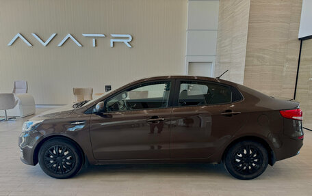 KIA Rio III рестайлинг, 2016 год, 939 990 рублей, 8 фотография