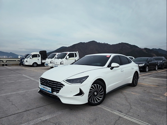 Hyundai Sonata VIII, 2023 год, 2 000 000 рублей, 1 фотография