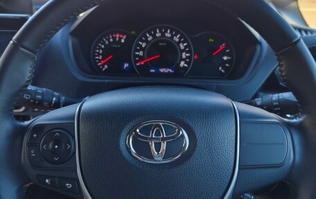 Toyota Voxy III, 2019 год, 3 050 000 рублей, 6 фотография