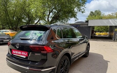 Volkswagen Tiguan II, 2019 год, 4 300 000 рублей, 5 фотография